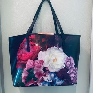 Ted baker tote and inside clutch